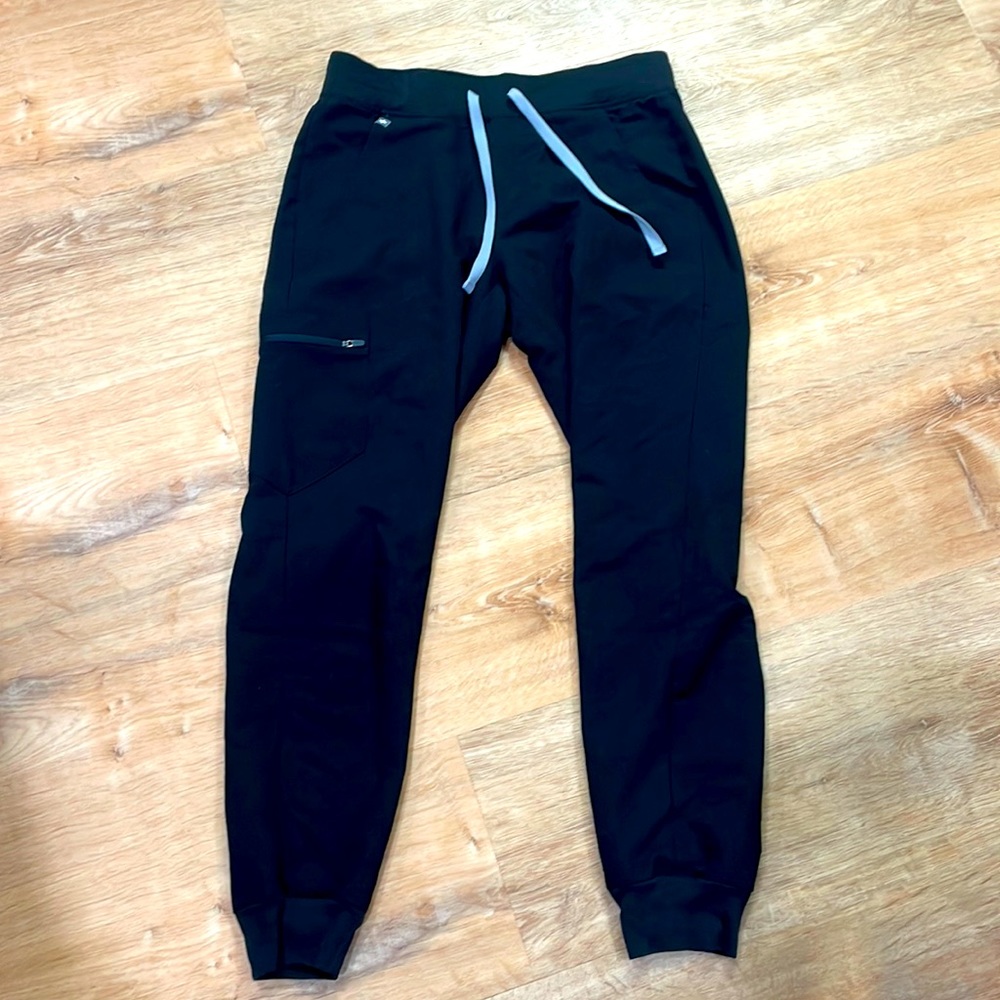 Figs Technical Collection - Small